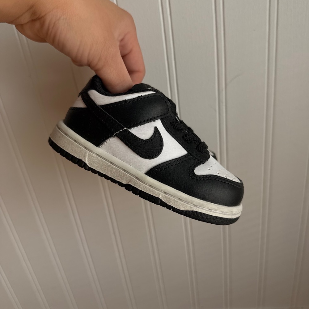 Nike Kids Black and White Sneakers